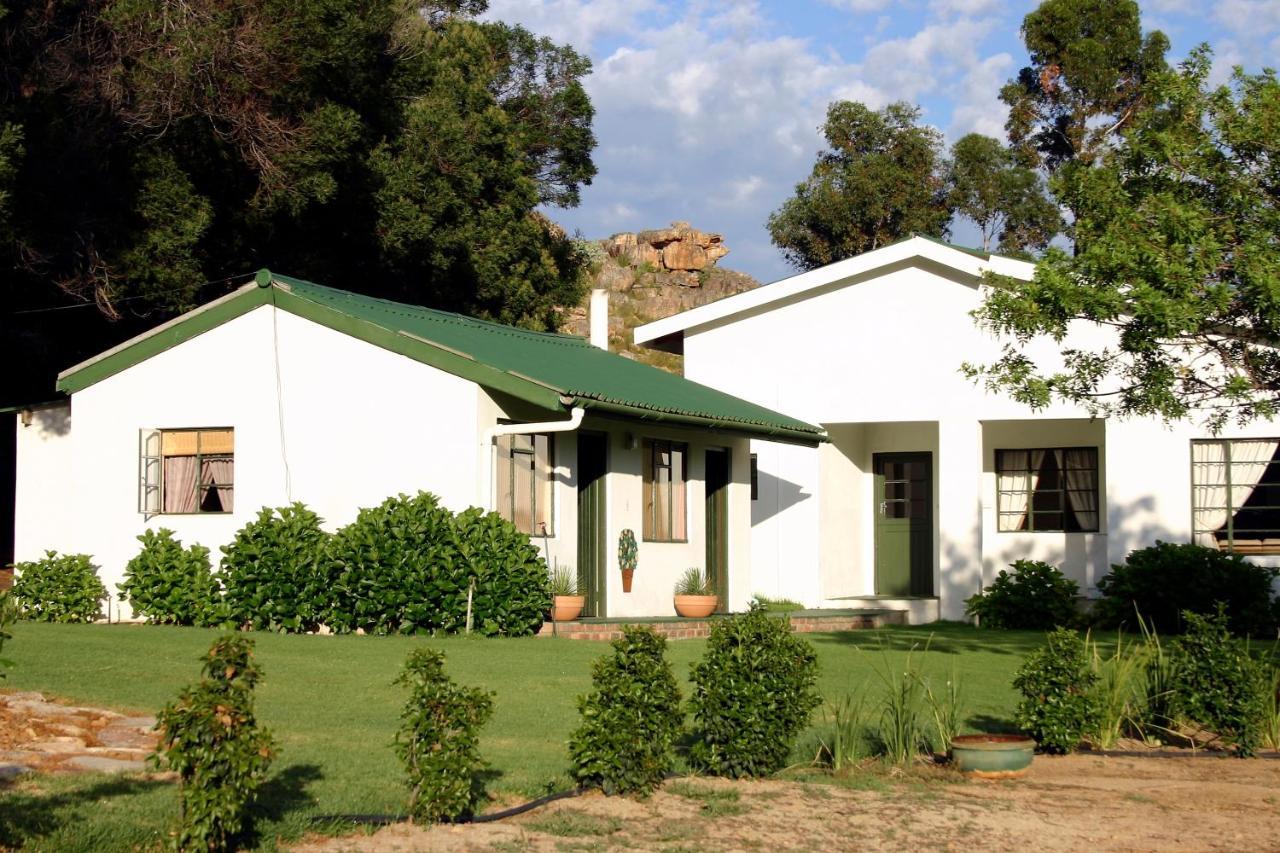 Op-die-Berg Kunje Guesthouse מראה חיצוני תמונה